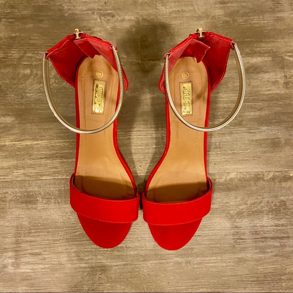 Ardene Party 2018 Collection Red Heels - Picture 3 of 4